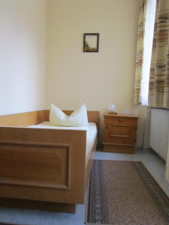 Hotel Gasthof Humplbrau Wolfratshausen Room photo